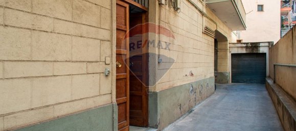 Apartamento de 2 dormitorios en Catania, Italy No. 321171 3