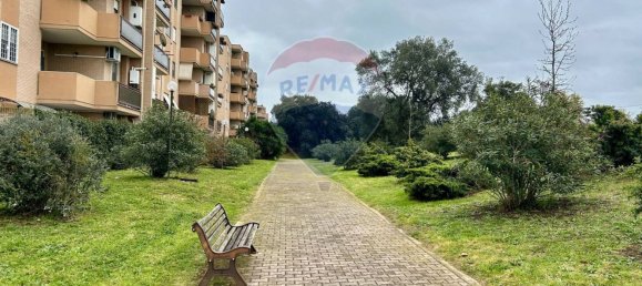 Квартира с 2 спальнями в Рим, Италия № 15798 30