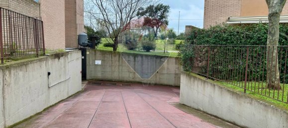 Квартира с 2 спальнями в Рим, Италия № 15798 20