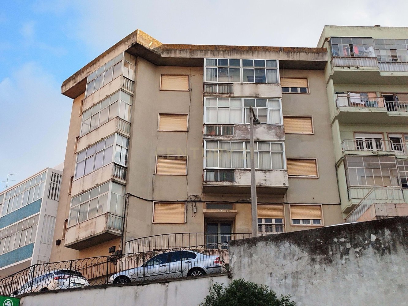 23 bedrooms Building in Loures, Portugal No. 131665