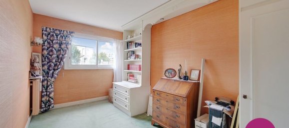 Apartamento de 2 dormitorios en Montreuil, France No. 292006 10