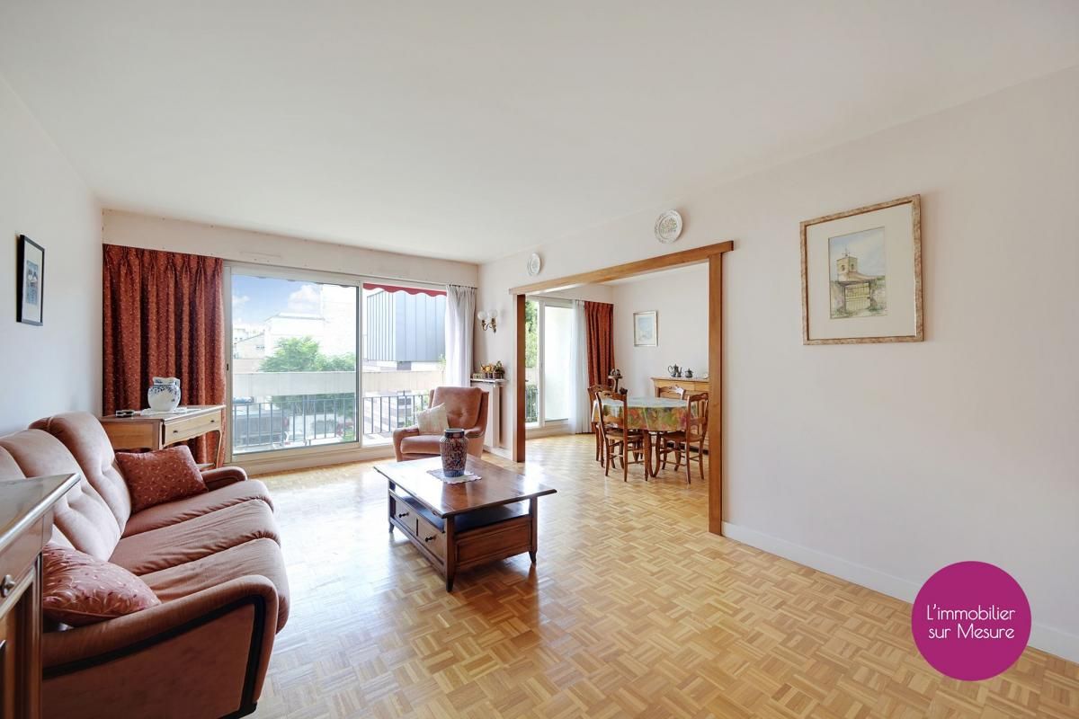 Apartamento de 2 dormitorios en Montreuil, France No. 292006