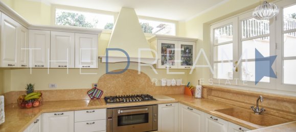 5 bedrooms Villa in Pietrasanta, Italy No. 35789 25