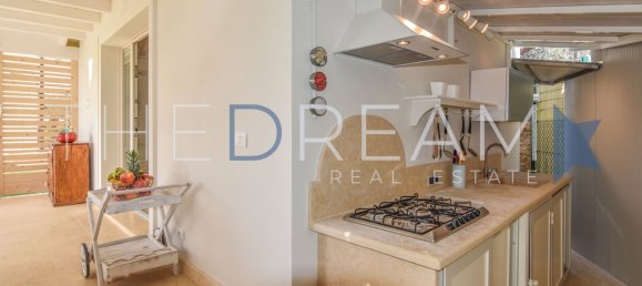 5 bedrooms Villa in Pietrasanta, Italy No. 35789 49