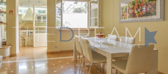5 bedrooms Villa in Pietrasanta, Italy No. 35789 22