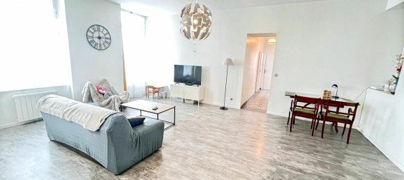 3 bedrooms Apartment in Saint-Etienne, France No. 355499 2