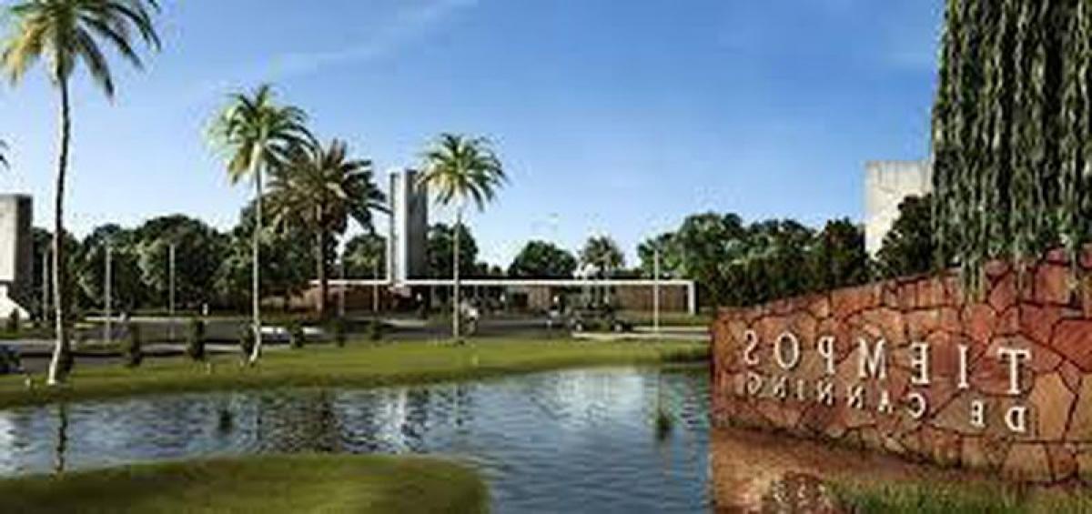  Land in Esteban Echeverria, Argentina No. 37989