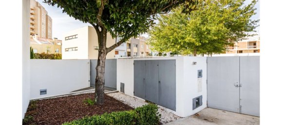 Вилла с 4 спальнями в Порту, Португалия № 125589 7