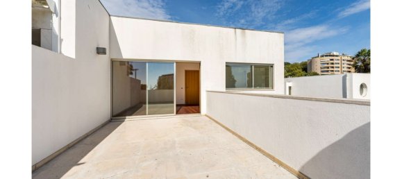 Вилла с 4 спальнями в Порту, Португалия № 125589 10