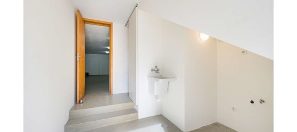 Вилла с 4 спальнями в Порту, Португалия № 125589 21