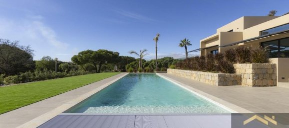 4 bedrooms Villa in Carvoeiro, Portugal No. 9242 11