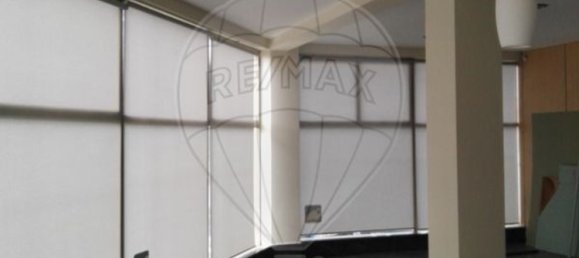 77m² Commercial property in Aborim, Portugal No. 33162 10