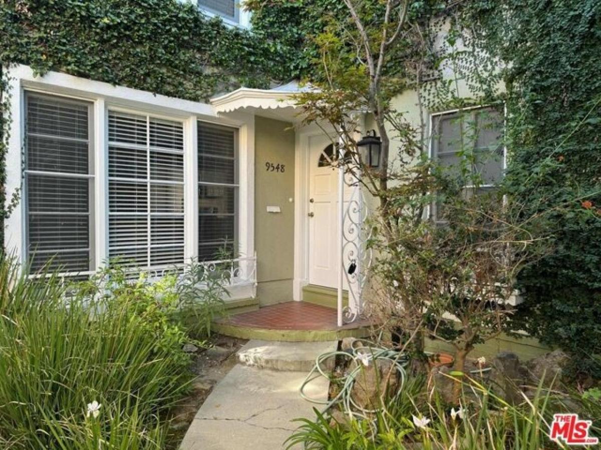 8 bedrooms House in Beverly Hills, USA No. 428606