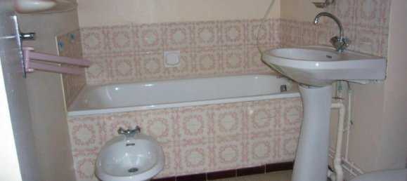 Apartamento de 1 dormitorio en Dourdan, France No. 351768 4