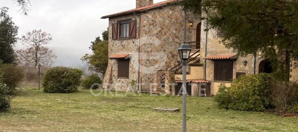 3 bedrooms House in Ficulle, Italy No. 138209 3