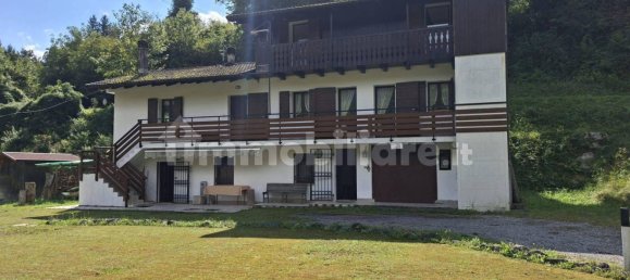 2 bedrooms Villa in Udine, Italy No. 375346 2