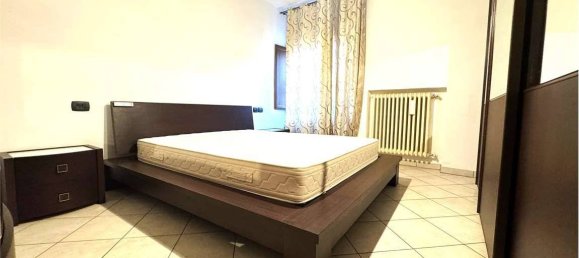 4 rooms Apartment in Pistoia, Italy No. 285468 6