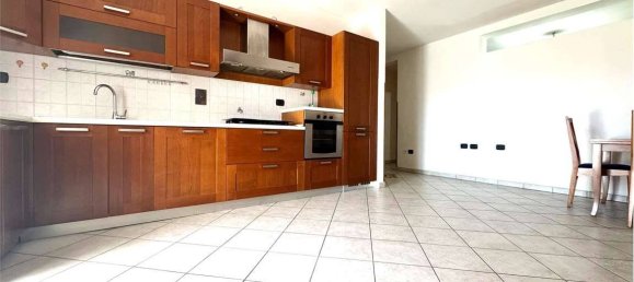4 rooms Apartment in Pistoia, Italy No. 285468 4