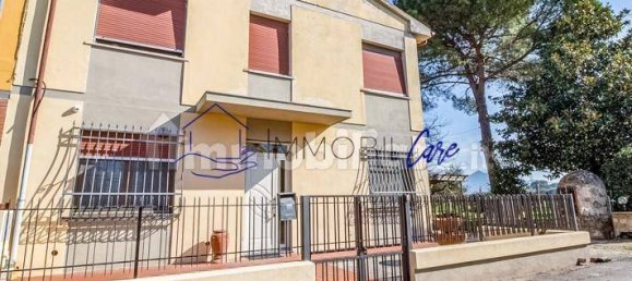 3 bedrooms House in Pisa, Italy No. 352527 14