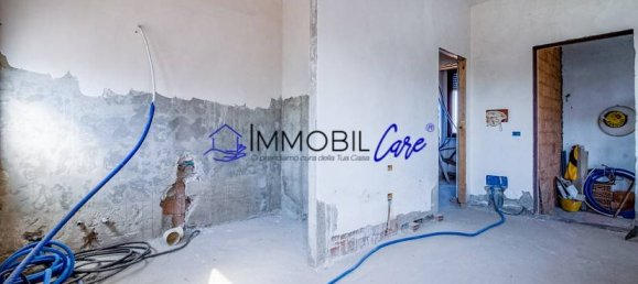 3 bedrooms House in Pisa, Italy No. 352527 28