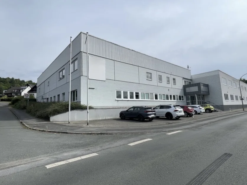 1691m² Warehouse in Hochsauerlandkreis, Germany No. 310545
