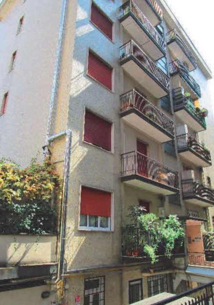 Квартира с 2 комнатами в Брессо, Италия № 9378