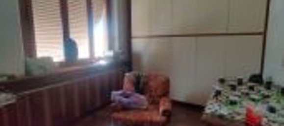 12 rooms Apartment in Prato, Italy No. 190786 15