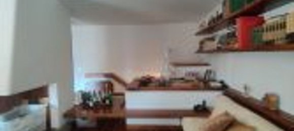 12 rooms Apartment in Prato, Italy No. 190786 11