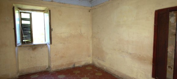 10 bedrooms House in Viterbo, Italy No. 84901 12