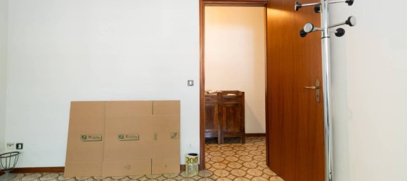2 Schlafzimmer Wohnung in San Lazzaro di Savena, Italy, Nr. 279280 10
