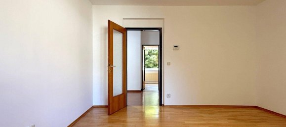 3 rooms Apartment in Klosterneuburg, Austria No. 127679 4