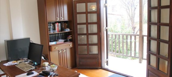 4 bedrooms Villa in Thessaloniki, Greece No. 1345 12