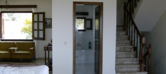 4 bedrooms Villa in Thessaloniki, Greece No. 1345 14