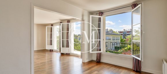 Dúplex de 4 dormitorios en Bailly, France No. 185595 7