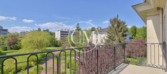 Dúplex de 4 dormitorios en Bailly, France No. 185595 4