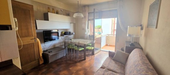 2 bedrooms Apartment in Camaiore, Italy No. 159476 8