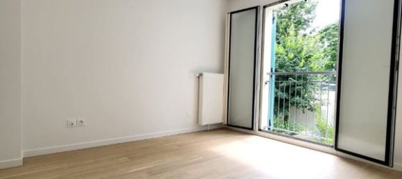 2 Schlafzimmer Wohnung in Le Mesnil-le-Roi, France, Nr. 185940 6