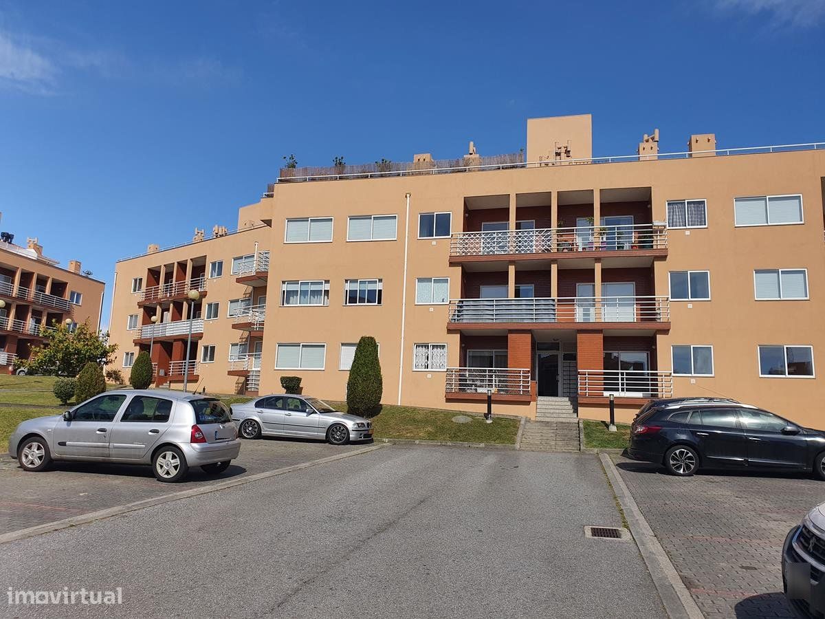 2 bedrooms Apartment in Canelas, Portugal No. 303001