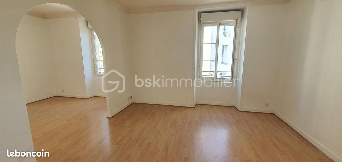 1 bedroom Apartment in Nantes, France No. 340708