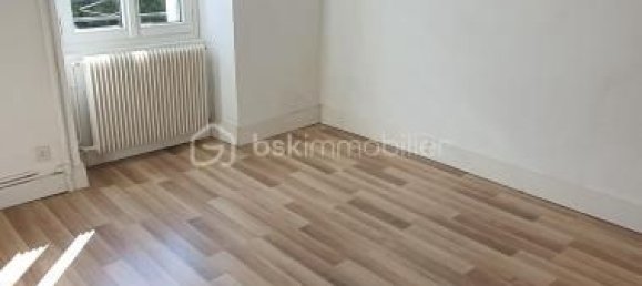 1 bedroom Apartment in Nantes, France No. 340708 3