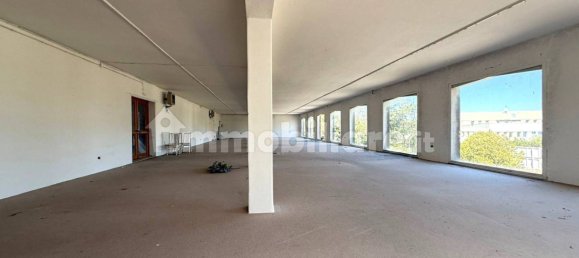 Lagerhaus in Sassari, Italy 1600m², Nr. 296385 8