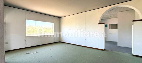 Lagerhaus in Sassari, Italy 1600m², Nr. 296385 9