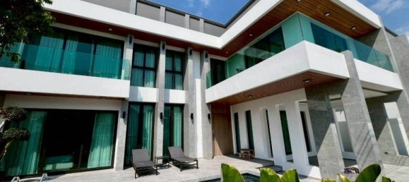 5 dormitorios сasa en venta en Pattaya, Chonburi, Eastern Thailand, Thailand № 165673 16