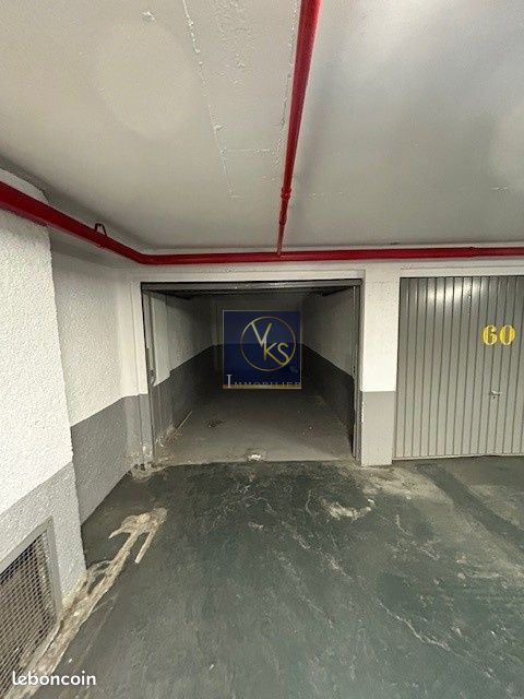 Garage in Paris, France 8m², Nr. 329830