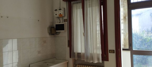 7 rooms House in Piacenza d'Adige, Italy No. 193311 13