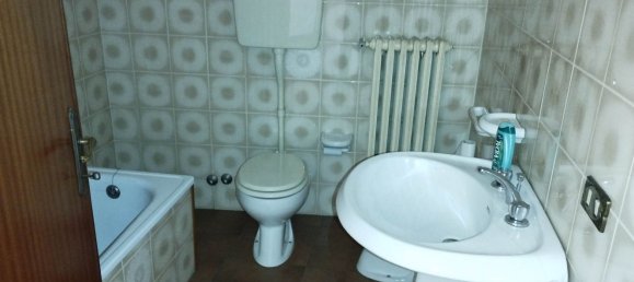 7 rooms House in Piacenza d'Adige, Italy No. 193311 34