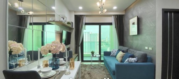 Apartamento com 1 quarto em condomínio em Bang Lamung, Thailand N.º 18805 2