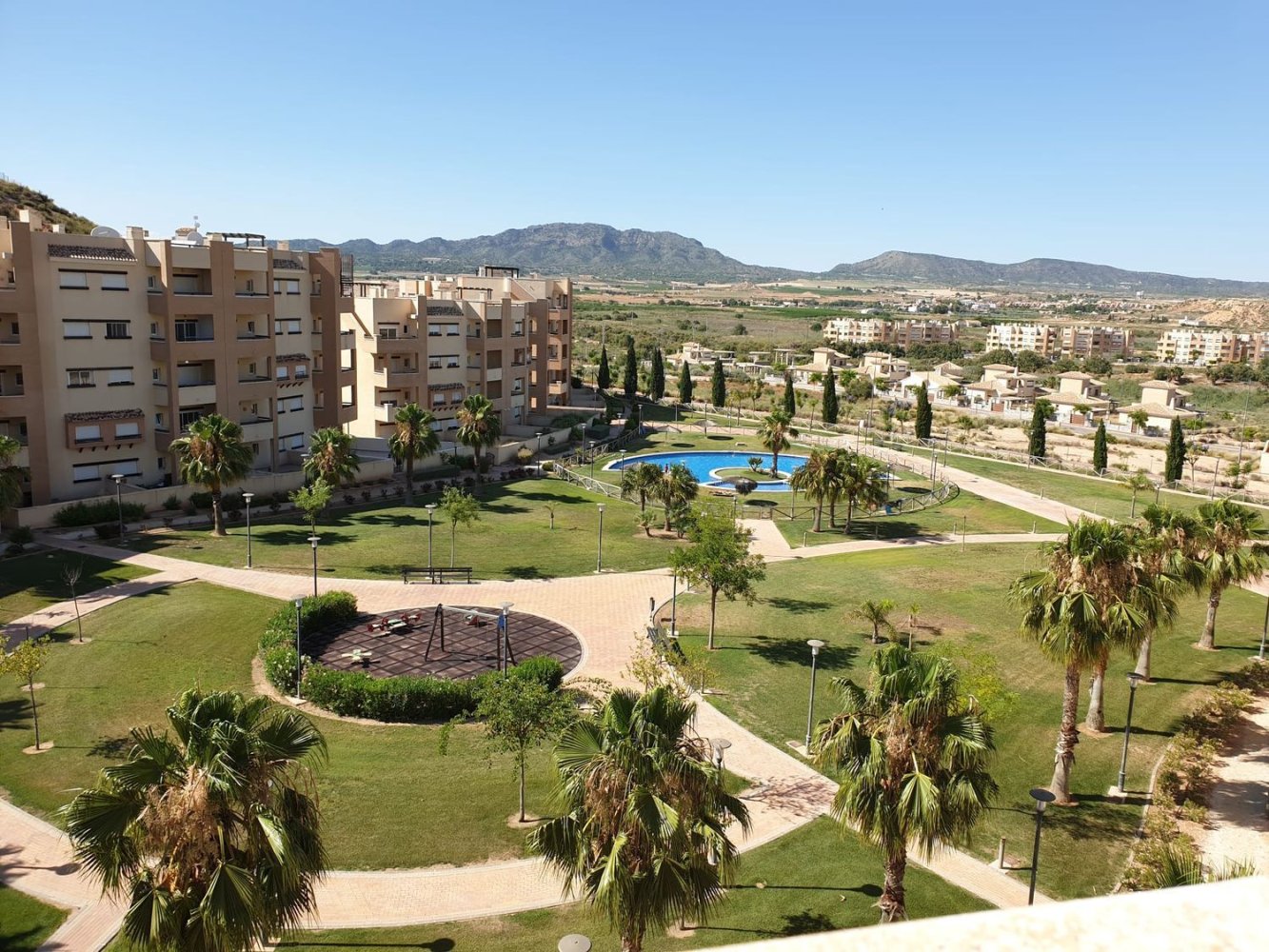 Ático de 3 dormitorios en Gea Y Truyols, Spain No. 280917