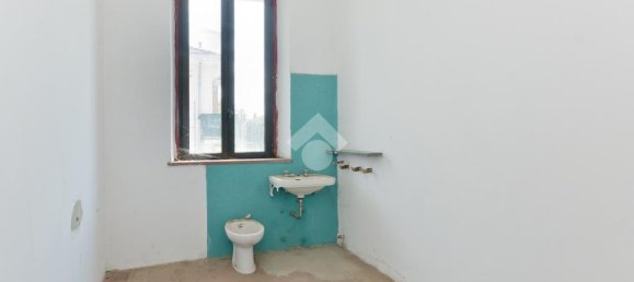 15-Zimmer Gewerbliche Immobilie in Savigliano, Italy, Nr. 324247 22