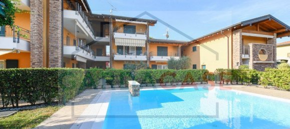 Apartamento de 1 dormitorio en Sirmione, Italy No. 291563 4